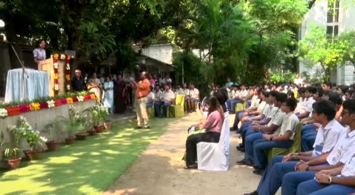 Future of the school dropouters in India