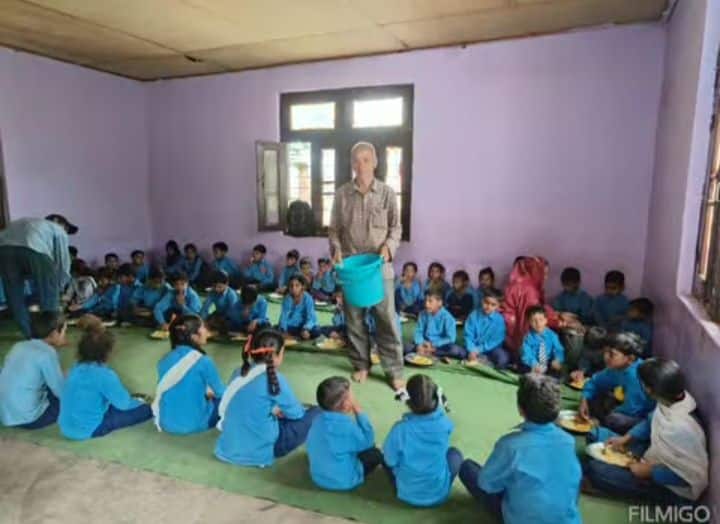 Mid day meal in west bengal