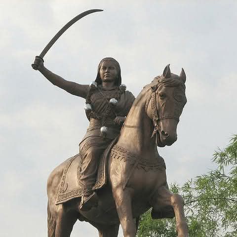 Literate freedom fighters in India