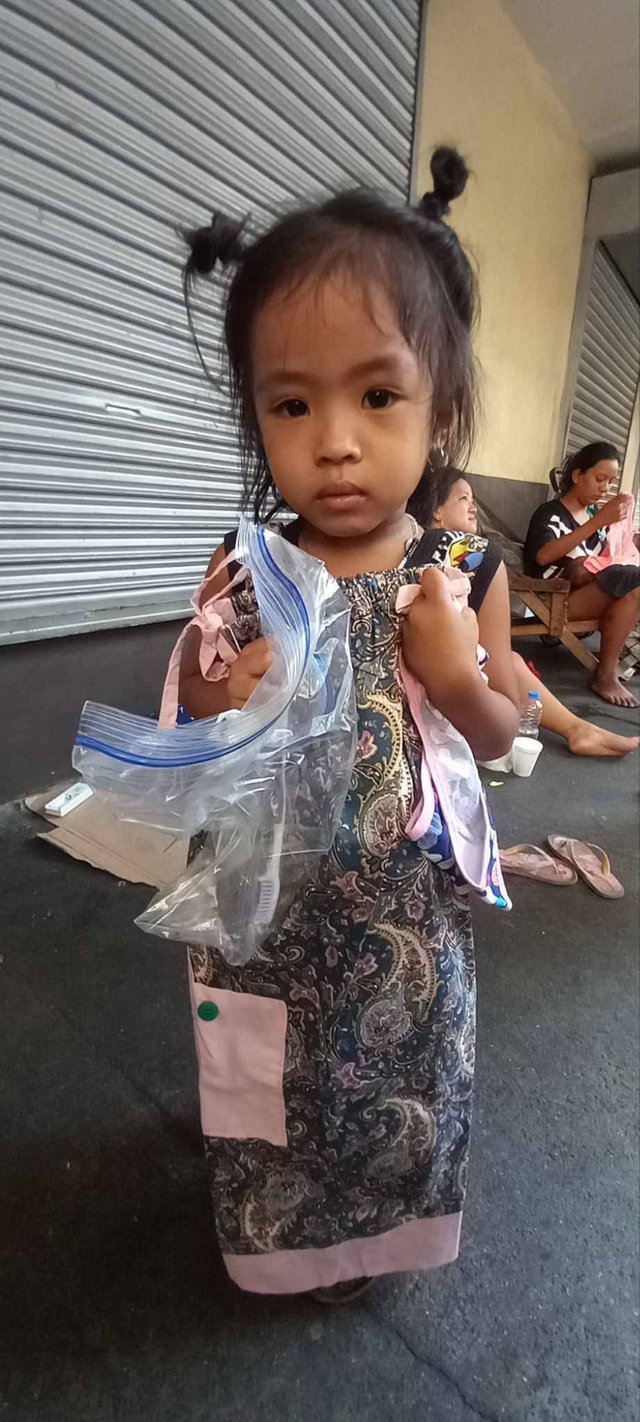 Who are street children