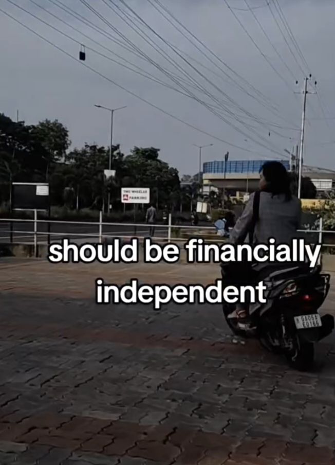 Financial independence for housewives