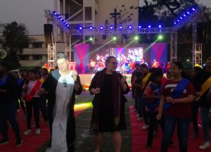 Social acceptance of transgender community