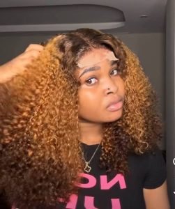 Wig industry in India