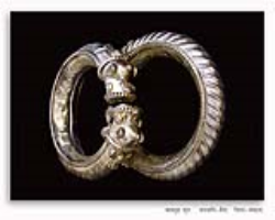 Indian Tribal Art Techniques and Contemporary Fusion